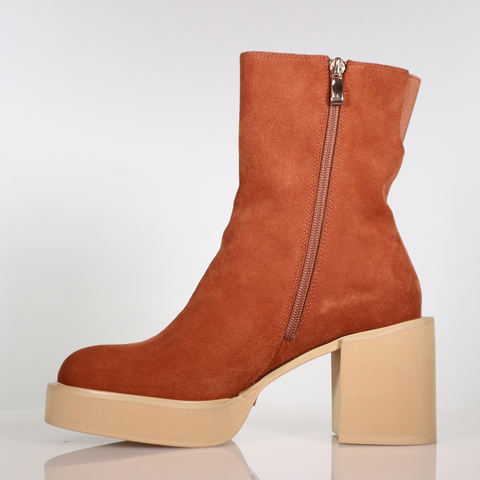 Minx Nikita -Rust Cow Suede Boot