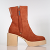 Minx Nikita -Rust Cow Suede Boot