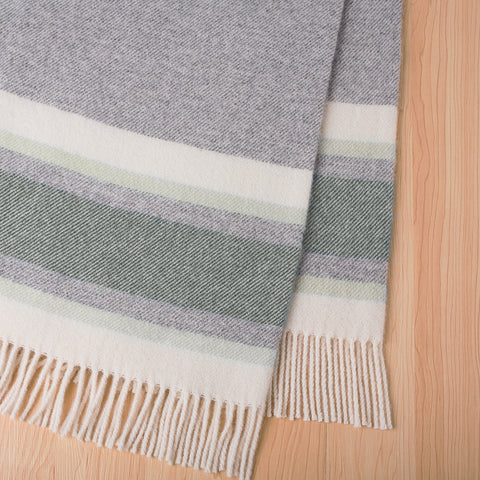 Weave - Ohope Throw Forest