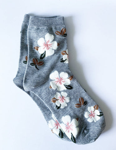 Stella + Gemma - Grey Hibiscus Socks